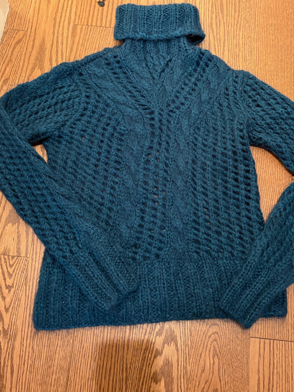 Teal Cable-Knit Sweater - Classic Warmth